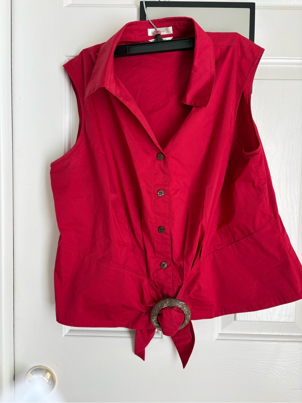 Women’s Burgundy/Red Tie-Front Sleeveless Button Shirt